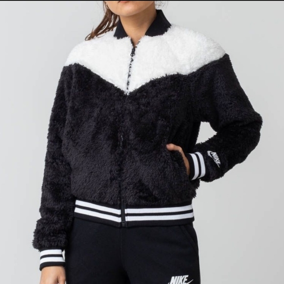 NIKE sherpa bomber black white yin yang fuzzy teddy color block- S - Picture 10 of 11